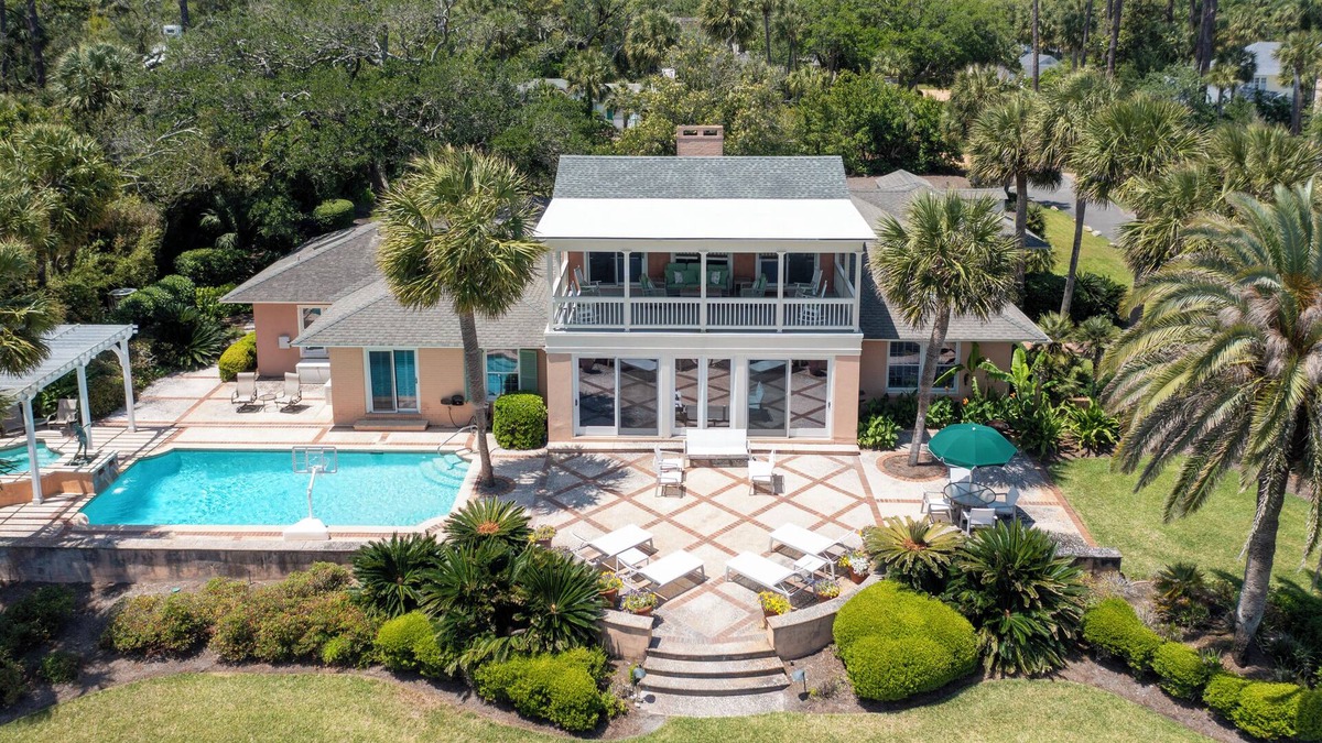 Saint Simons Island House | Oceanfront, 5 Bedroom Sea Island Cottage with Pool and separate Carriage House
