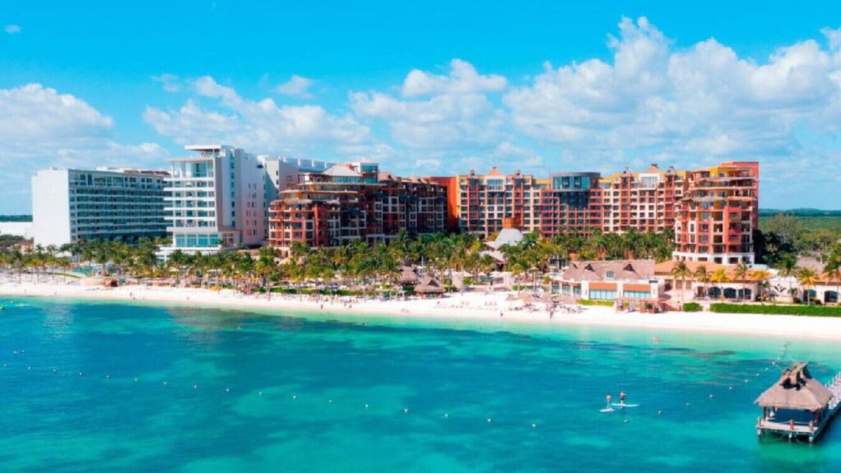 Playa Mujeres Villa | 🌞🏖️ OceanFront Beach Resort 2B Villas at Lux Villa Del Palmar @MyBeachSuites