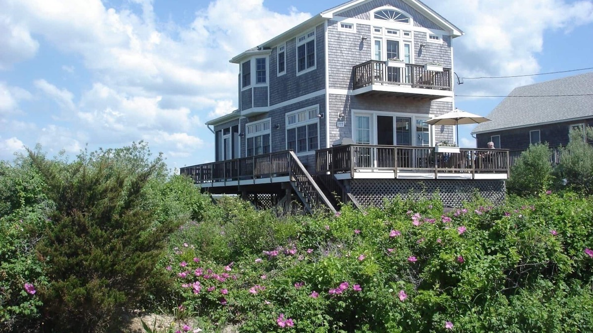 Charlestown House | Oceanfront Beachhouse-Beach, Stunning Views, WiFi, A/C