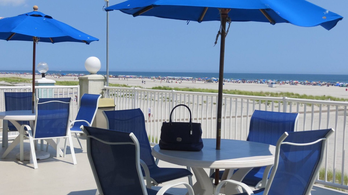 Wildwood Crest Condo | Oceanfront Beauty 2BR 2BA W/Deck -2 Heated Pools, Elev, Decks, Grills