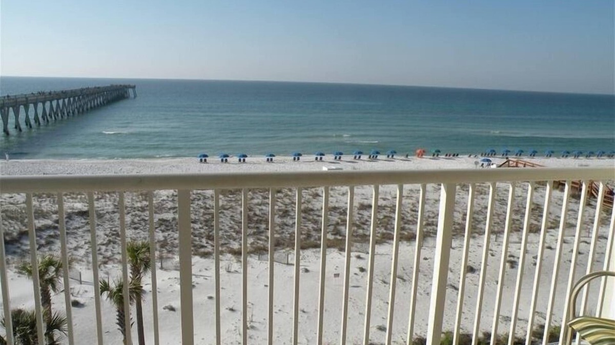 Navarre Beach Condo | Oceanfront Condo. Umbrella Service Included. Week of Sept 27 - Oct 4 available.