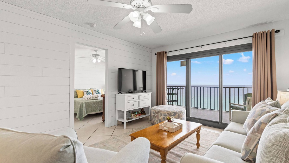 Lower Grand Lagoon Condo | Oceanfront Escape Commodore 1002, 1BR Condo with Balcony & Seasonal Savings