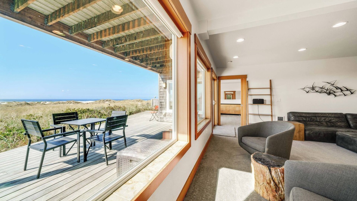 Manzanita House | Oceanfront Getaway MCA#1236-Gorgeous duplex home right on the beach. DOGS ok.