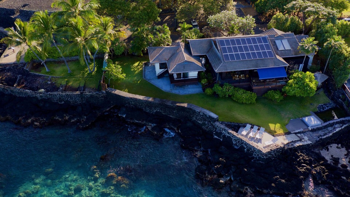 Honaunau-Napoopoo House | Oceanfront Home - Kealakekua Bay