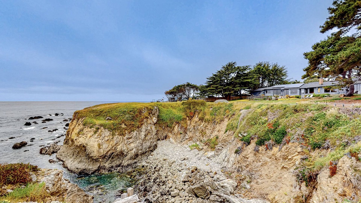 Fort Bragg House | Oceanfront home steps to the beach with impressive ocean & cove views & deck