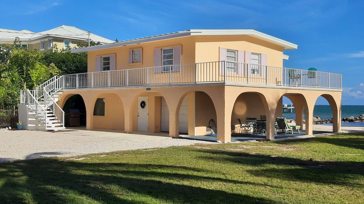 Summerland Key House | Oceanfront house private beach & protected dockage for up to 36' boat