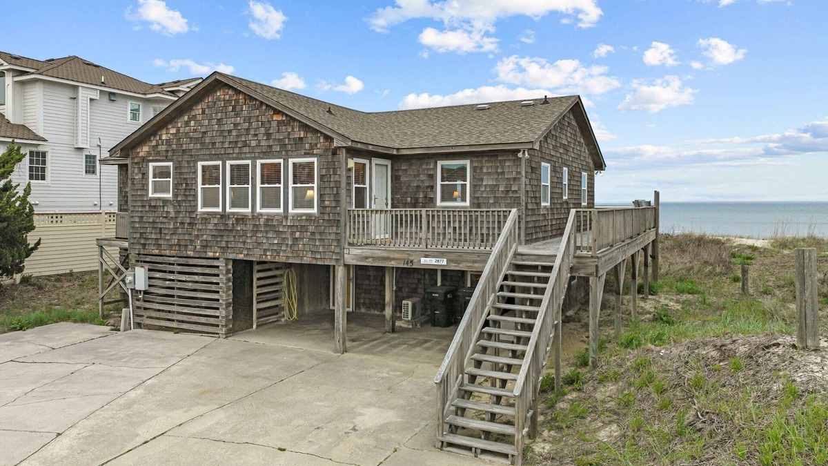 Carolina Dunes House | Oceanfront oasis with direct beach access and private walkway