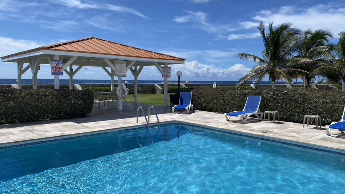 Patricks Island Condo | Oceanfront renovated 2 bd 2.5 bth, pool, boardwalk, easy access to whole island.
