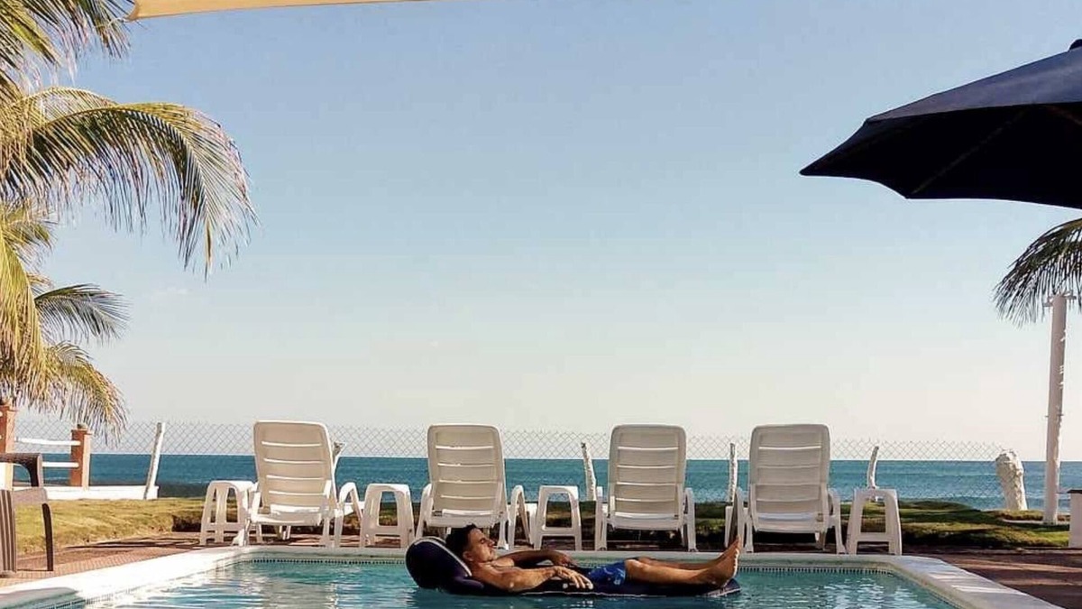 Sonsonate House | Oceanfront Secluded coastal haven with spectacular views.nRancho Bella Vista.