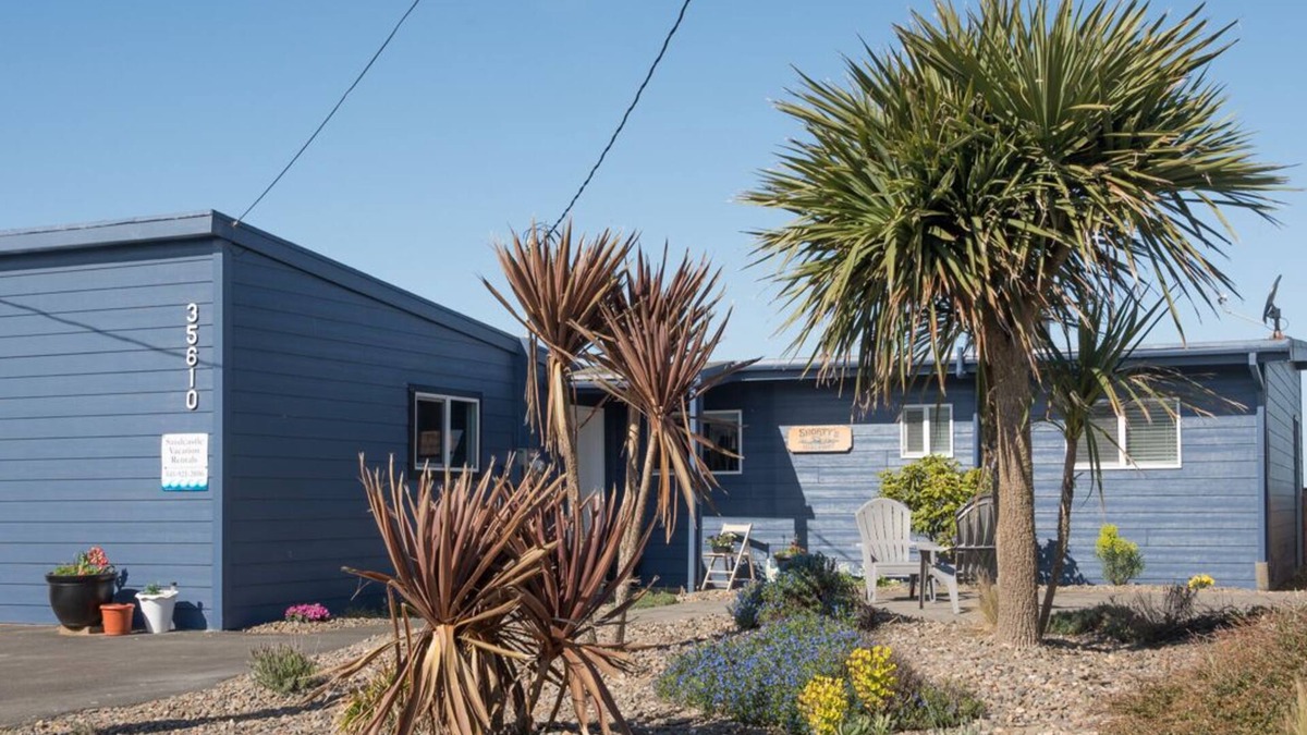 Pacific City House | OCEANFRONT-Shorty's Hideaway-Spend More Time At The Beach-Pet Friendly