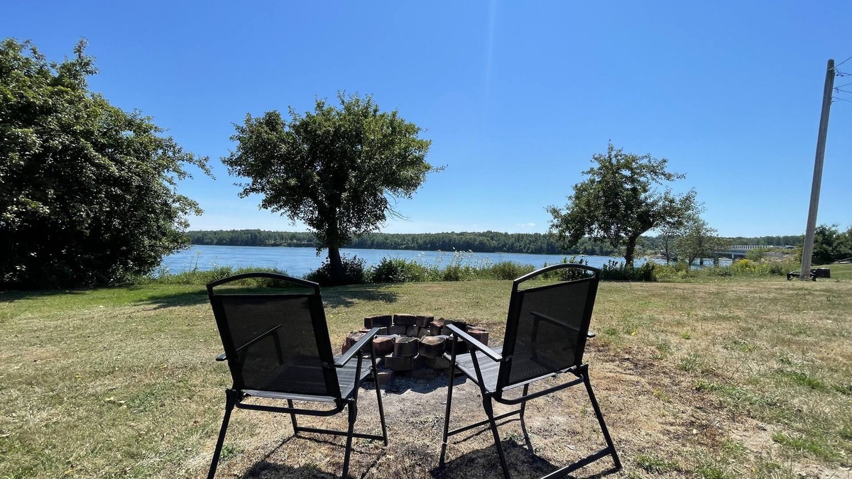 Sullivan Cabin | Oceanfront - Taunton Bay Cabin
