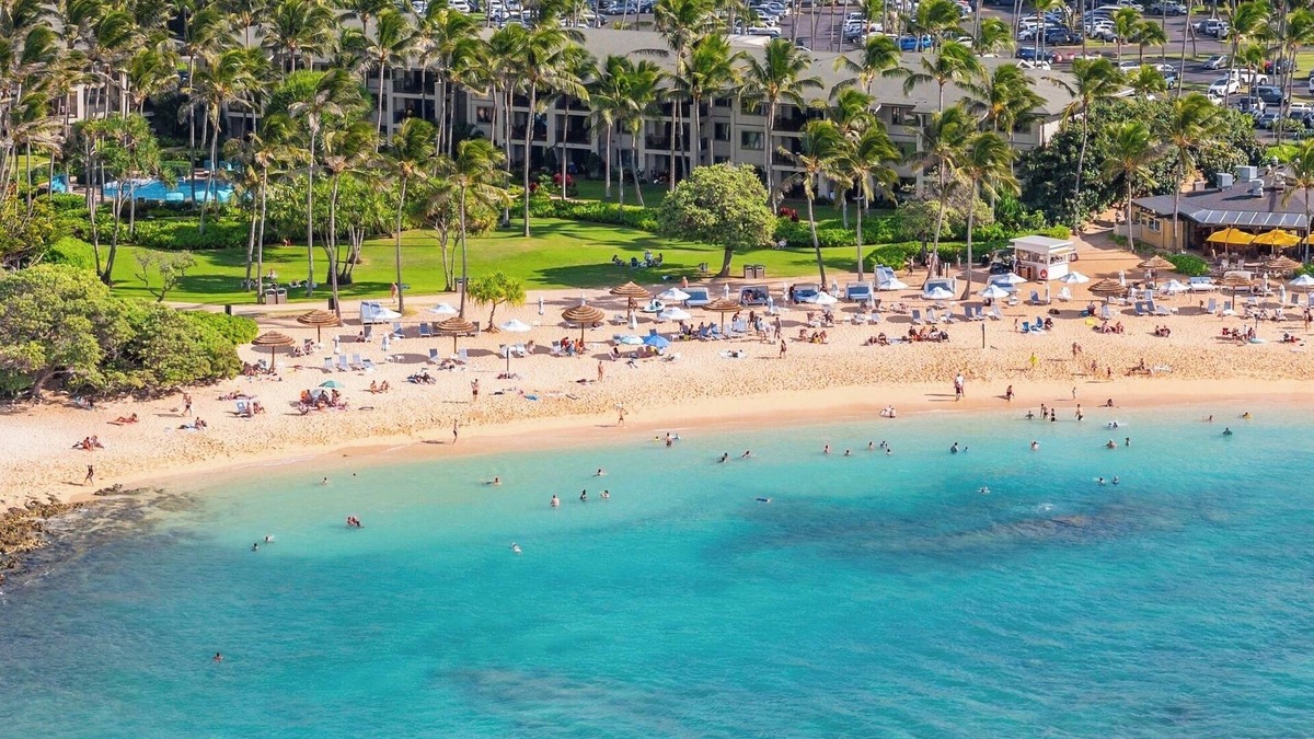 Kahuku Villa | Oceanfront Vacation Villas at Turtle Bay