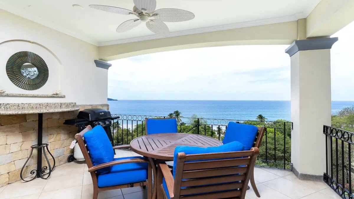 Santa Cruz Condo | Oceanica 825, ocean view condo, steps to the beach