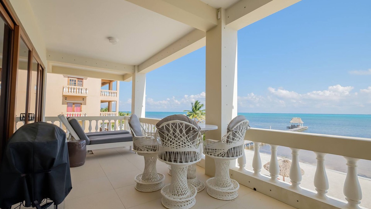 Boca Ciega Condo | Ocean’s Edge 3A – Third-Floor Beachfront Condo with Sweeping Sea Views