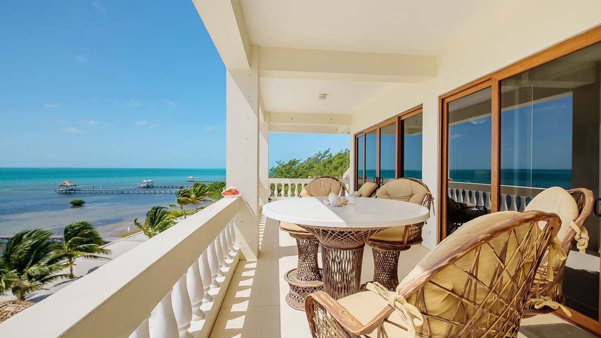 Boca Ciega Condo | Ocean’s Edge 4B – Fourth-Floor Beachfront Condo with Wrap-Around Ocean Views