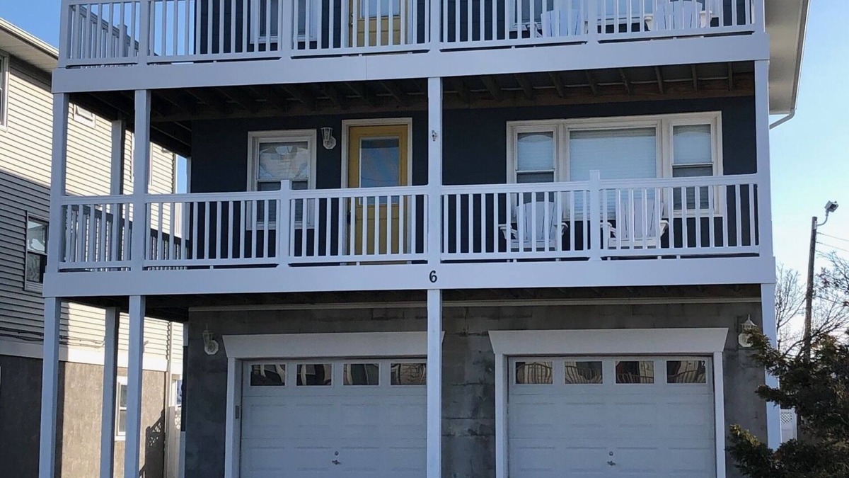 Beach Haven Gardens House | Oceanside - 2nd FL- UpperUnit located in the heart of Beach Haven Gardens, LBI