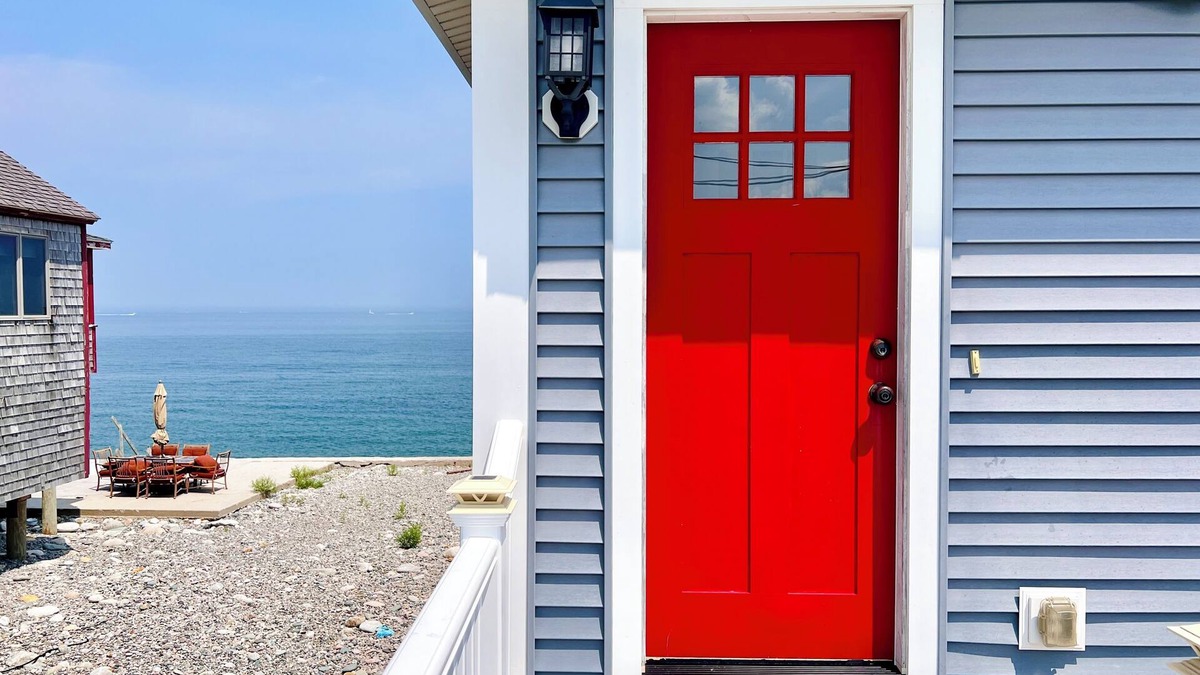 Scituate House | Oceanside - 4 Bedroom Family-Friendly Oceanfront Home