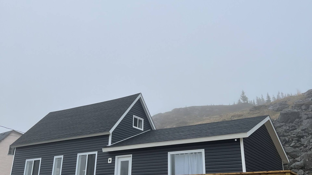 Dunfield Cottage | Oceanside Artists Cottage, Dunfield, Trinity Bay