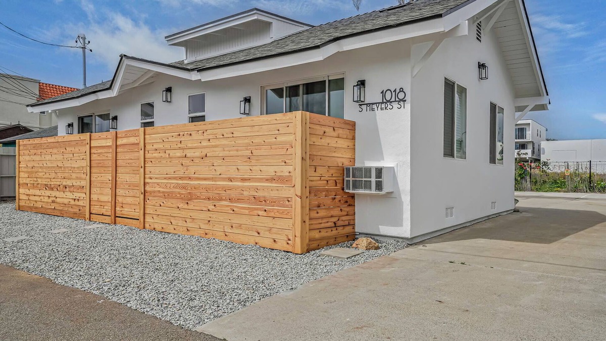 South Oceanside Apartment | Oceanside Beach Rental - Walk to the Boardwalk!
