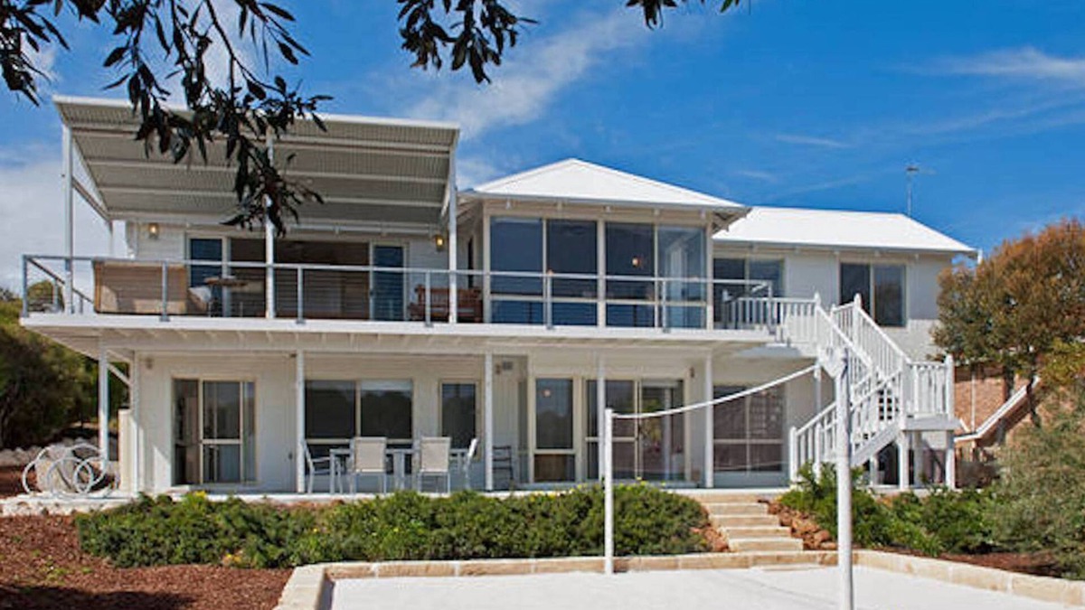 Gracetown House | Oceanview Beach House