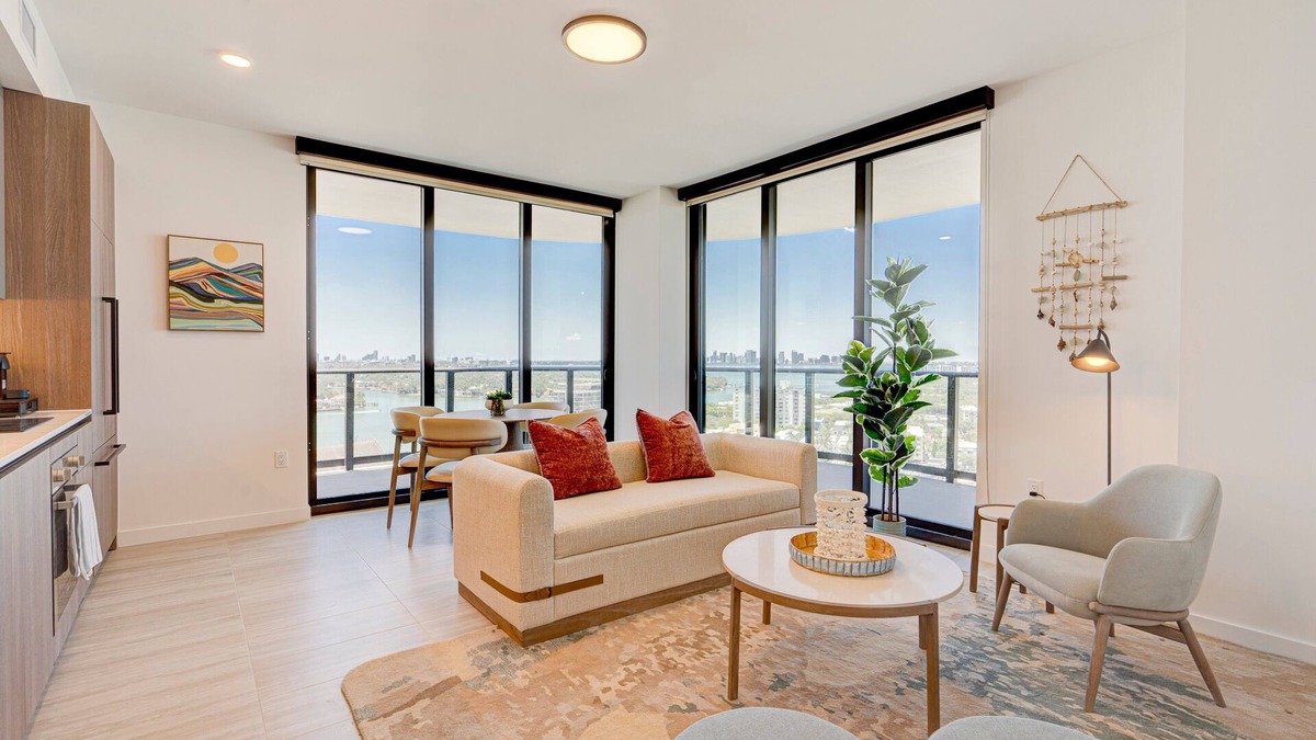 North Beach Condo | Oceanview Corner 2BR/2BA in Miami Beach + Beach Club 1710GP