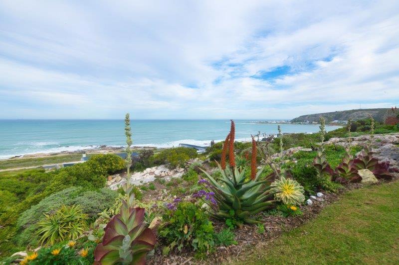 L'Agulhas House | Oceanview House