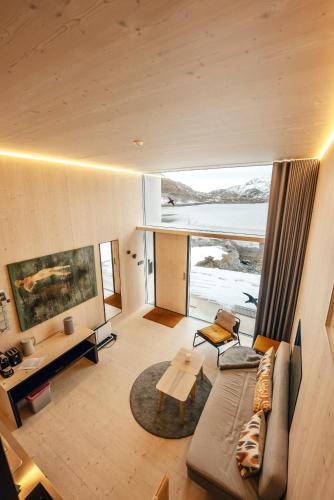 Flakstad Apartment | Oceanview Mini-House - Stunning Views