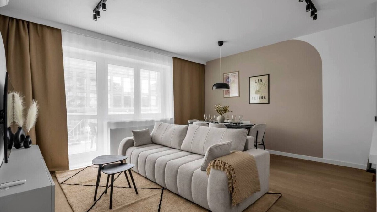 Ochota Apartment | Ochota Three-Bedroom Apartment - 79m2, Parking, Balcony - by Rentujemy