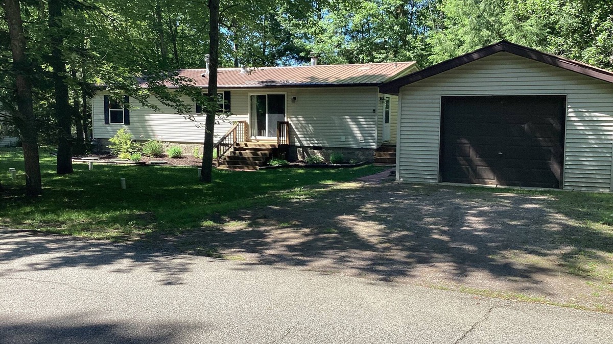 Suring House | Oconto River Retreat II