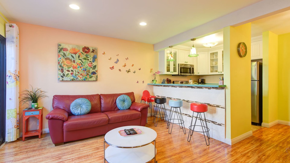 Hermosa Village House | Oct 27-Nov 1/GVH3/Closest Walk2Disney+CUTE+Wifi+Netflix+Parking+