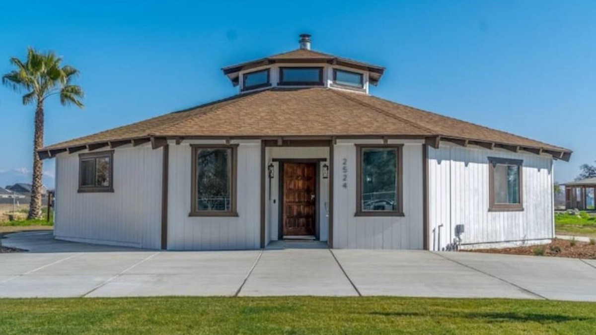 Visalia House | OctaFarmRetreat 🌳 Gateway To Sequoia Natl Park 🏔