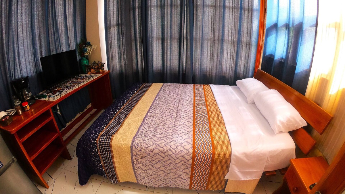 Bahia de la Academia House | Odessa - Galapagos Minisuite 500 ft From THE Ocean #1