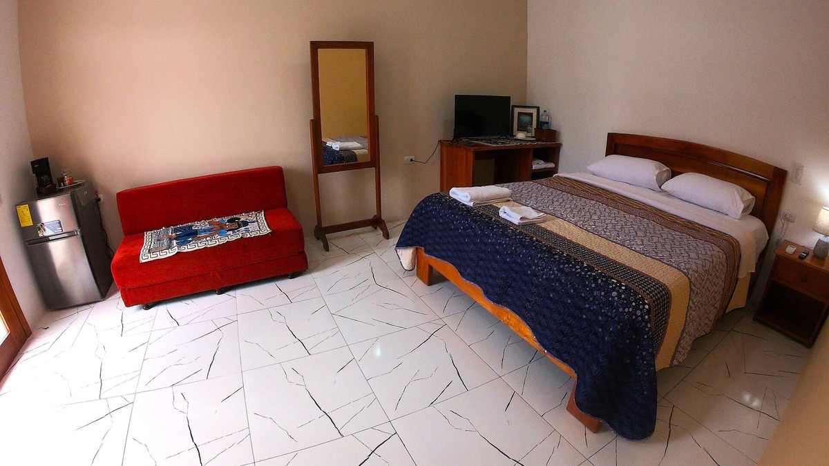 Bahia de la Academia House | Odessa - Galapagos Minisuite 500 ft From THE Ocean #2