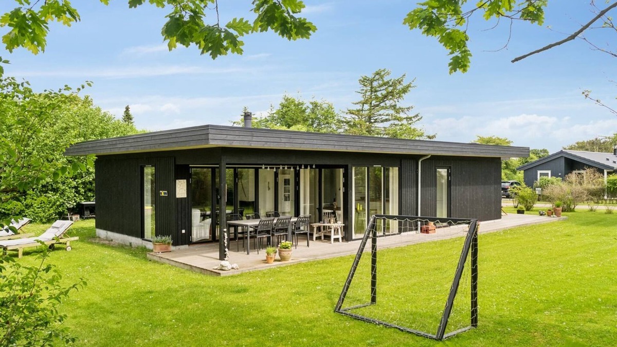 Saksild Strand House | "Ødke" - 350m from the sea by Interhome
