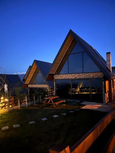 Of Ski Chalet | Of Çamlık Bungalov - Lüks Dubleks Villalar