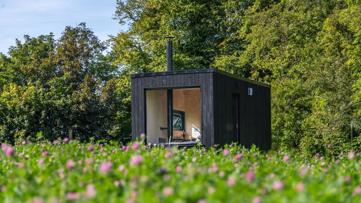 Plush Cabin | Off-Grid Eco Cabin Nestled in Nature ft Warm Wood Fire