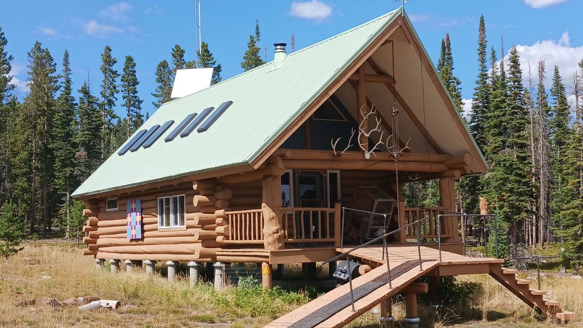 Laramie Cabin | Off the grid cabin on private land surrounded by national forest.