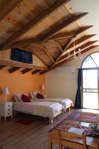 Artists Colony House | Off The Square