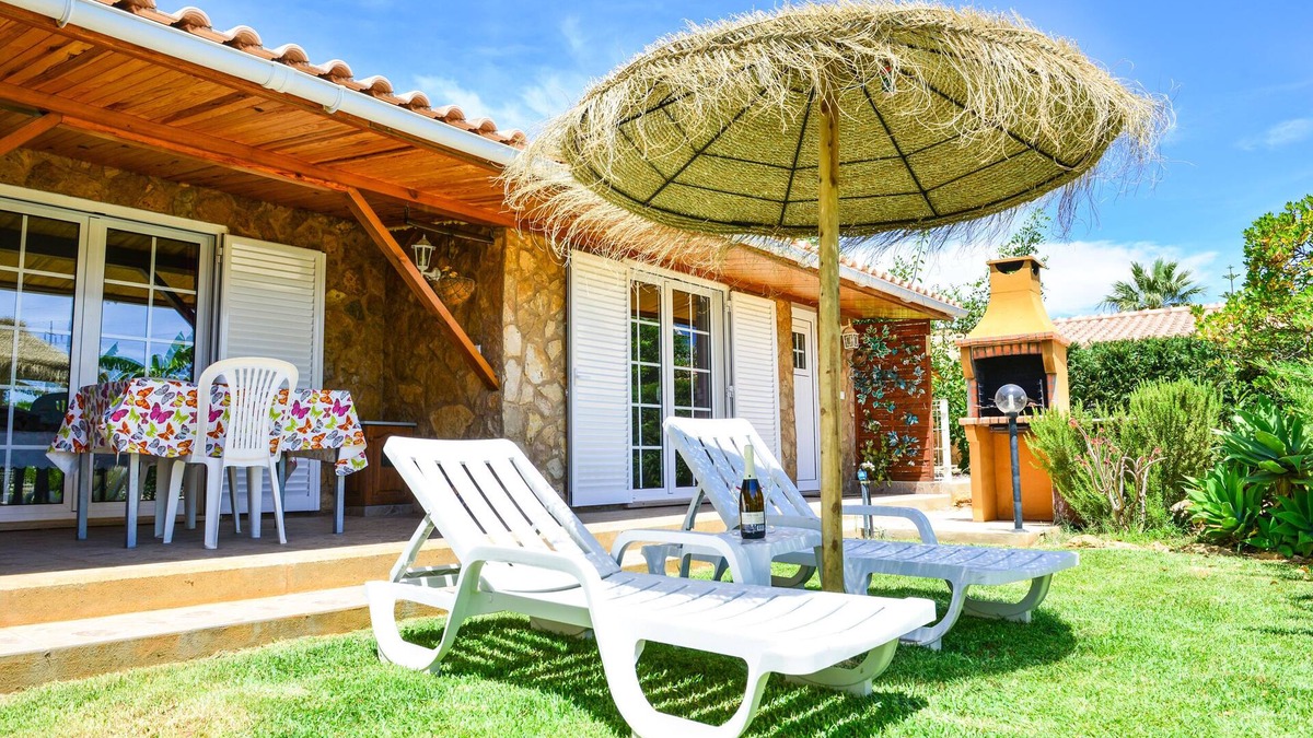 Alpouvar House | OFFER 2020 VILLA CLAJESSI - 4 PERSONS