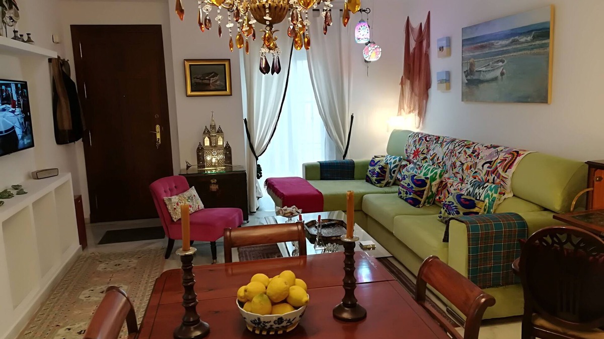 Rota Apartment | OFFER ! ROTA BEACH. LOW LEVEL. 100M FROM THE BEACH. CENTER. WIFI