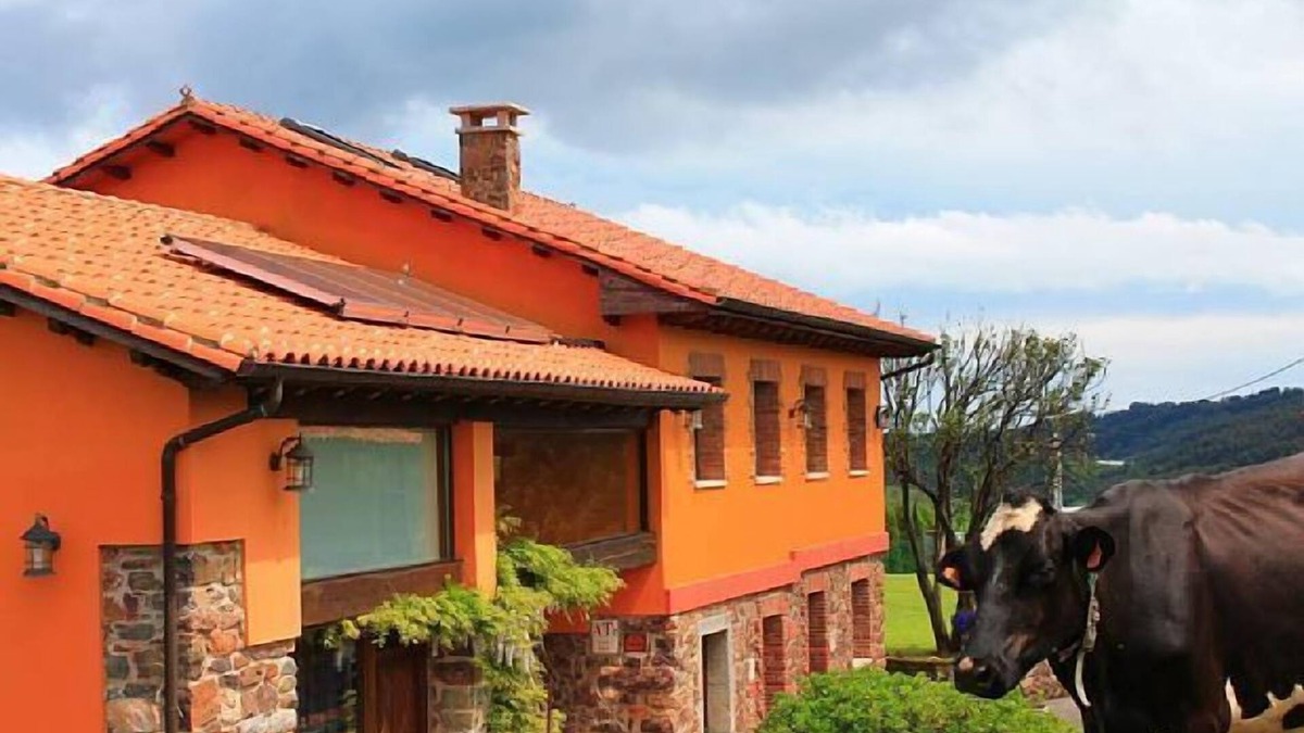 Logrezana Cottage | OFFER Rural house near Gijon, next to the sea, ideal environment for children.