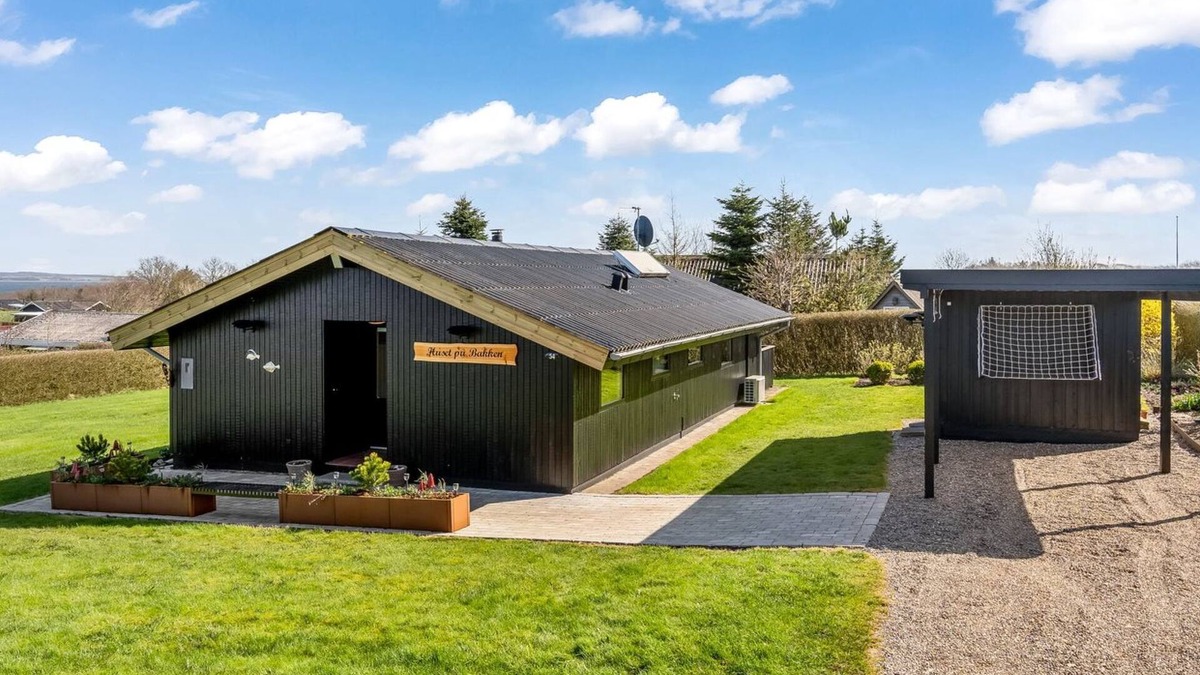 Floutrup House | "Ofrath" - 350m to the fjord by Interhome