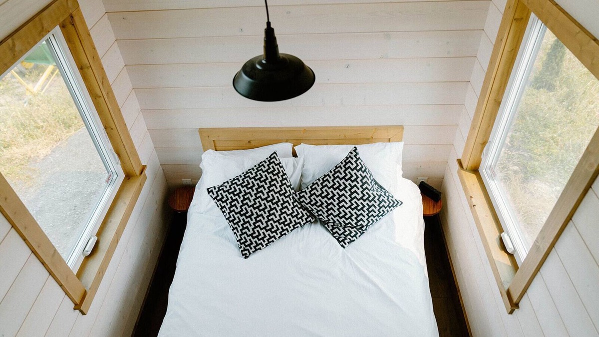 Armstrong Cabin | Ogre Acres Tiny Home - North Okanagan
