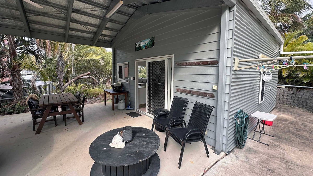 Agnes Water Cabin | Ohana Hawaiian term meaning "family"