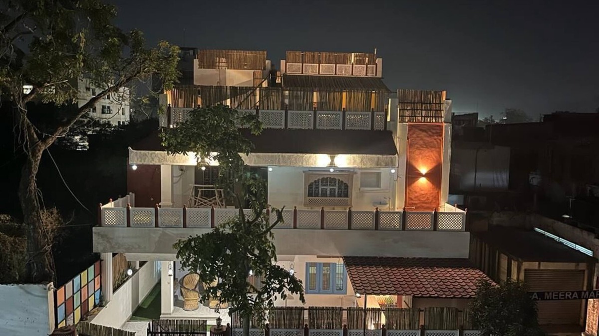 Bani Park Hotel | Ohh Hostler Jaipur
