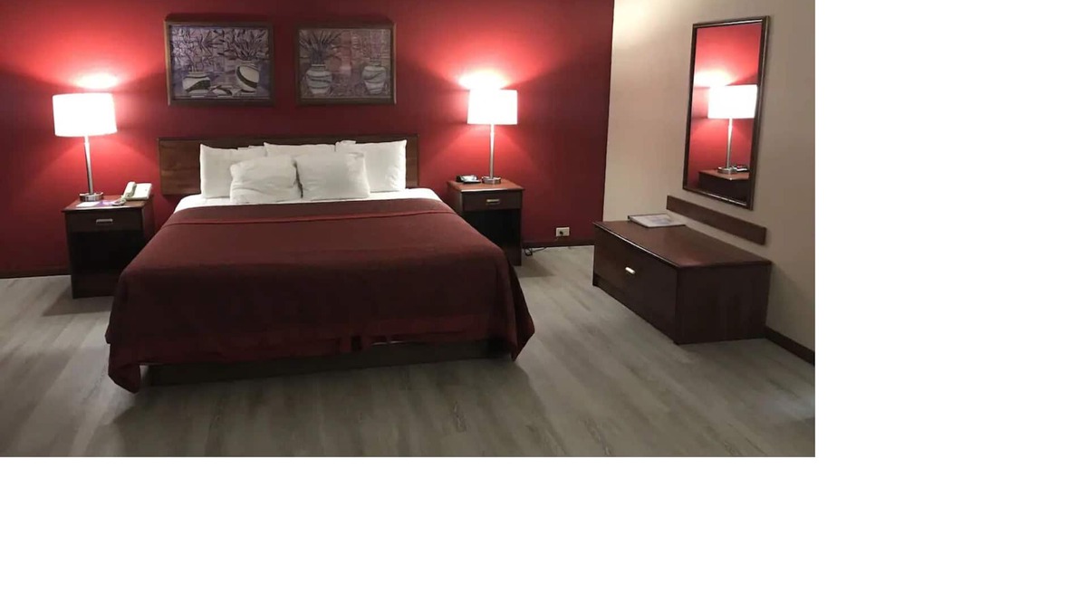 Hillsboro House | OHIO BEST 15