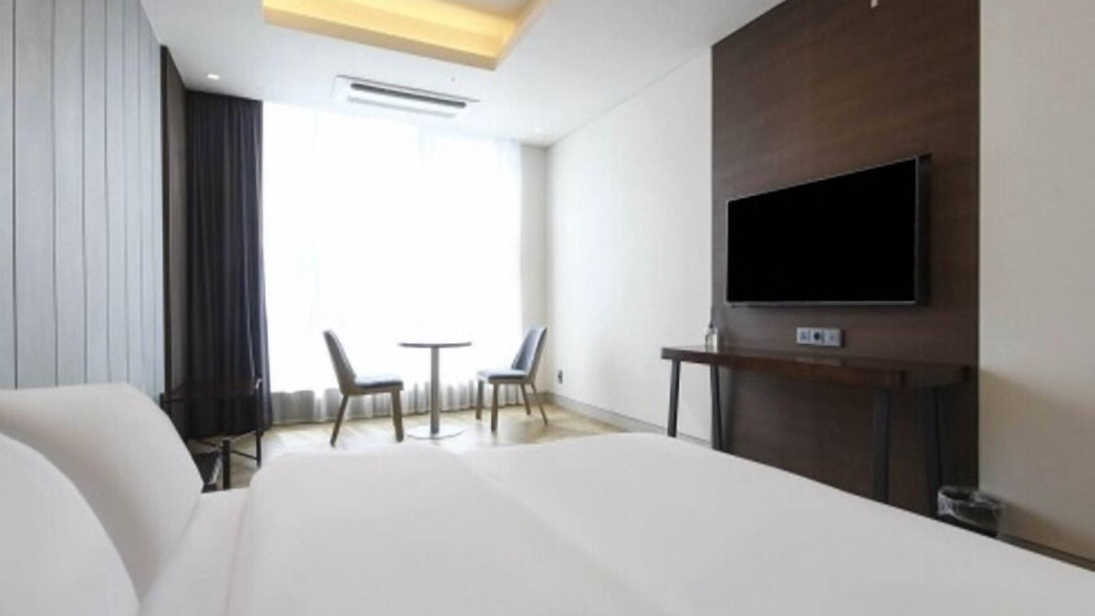 Gangseo District Hotel | Oia Hotel