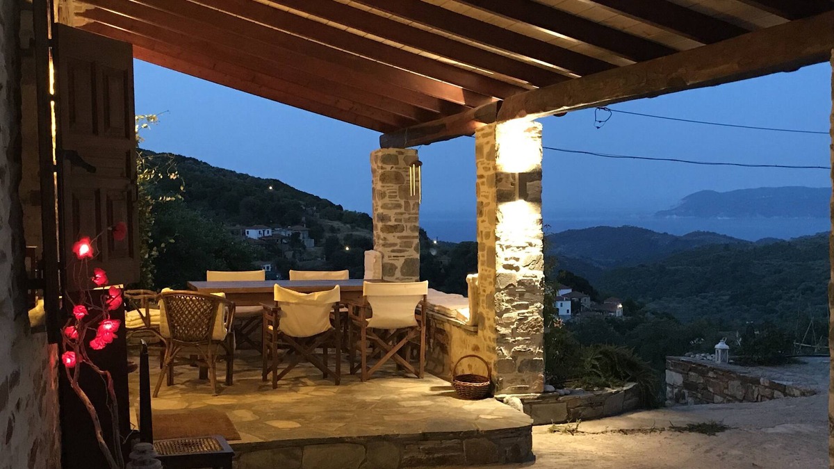 Chrisochorafa House | Oikos Jullia - Greece