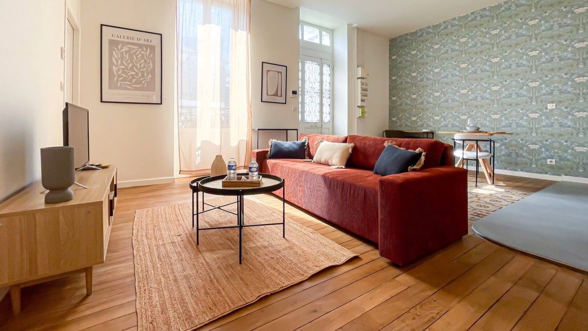 Bourges Apartment | OIQIA Berry