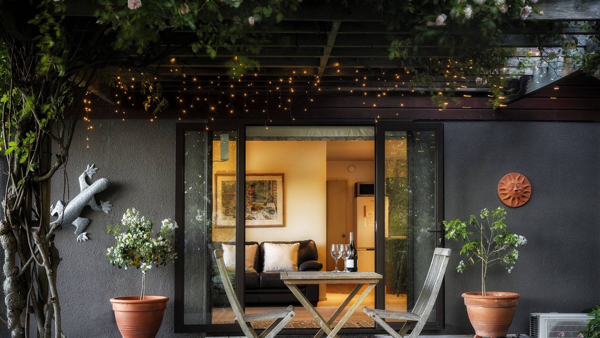 Wakefield Other | Oka Cottage is a self contained country cottage